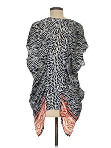 Tolani Short Sleeve Blouse (view 2)