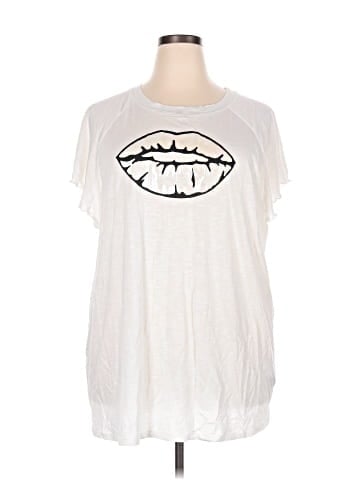 Torrid Short Sleeve T-Shirt (view 1)