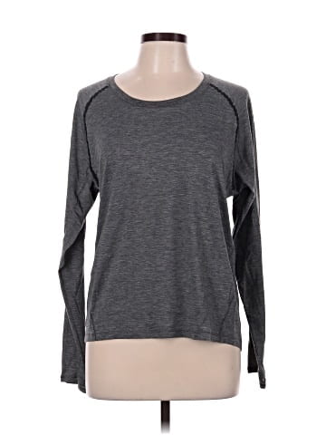 Lululemon Athletica Long Sleeve T-Shirt (view 1)