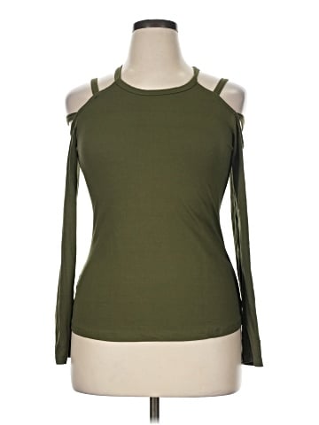 Hot Kiss Long Sleeve Top (view 1)