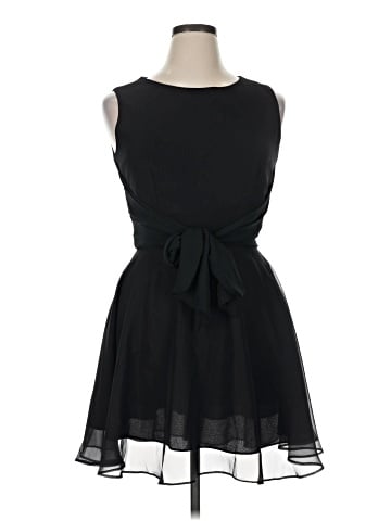 Kenar Cocktail Dress (view 1)
