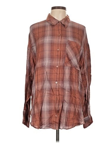 Express Long Sleeve Button-Down Shirt (view 1)