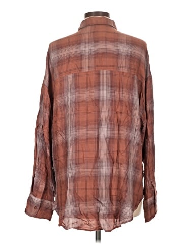 Express Long Sleeve Button-Down Shirt (view 2)