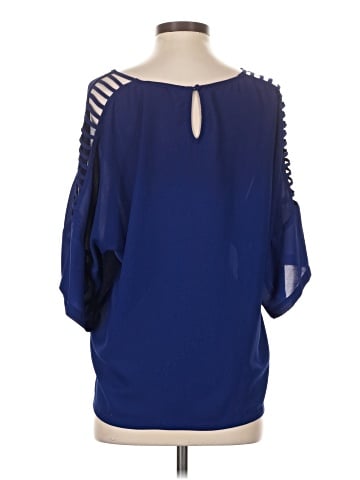 Q&A 3/4 Sleeve Blouse (view 2)