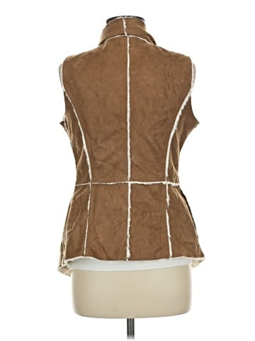 Me Jane Sleeveless Blouse (view 2)