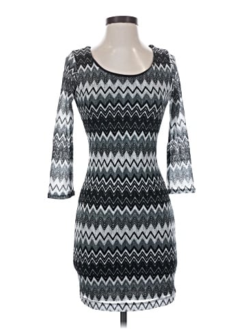 Forever 21 Casual Dress (view 1)