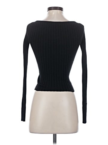 Urban Outfitters Long Sleeve T-Shirt (view 2)