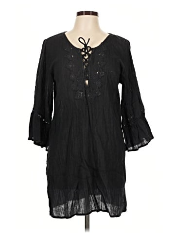 O'Neill 3/4 Sleeve Blouse (view 1)
