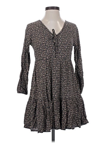 American Eagle Outfitters Casual Dress (view 1)