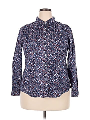 St. John's Bay Long Sleeve Button-Down Shirt (view 1)
