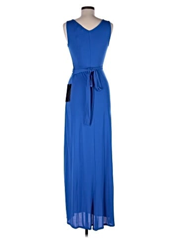 BCBGMAXAZRIA Cocktail Dress (view 2)