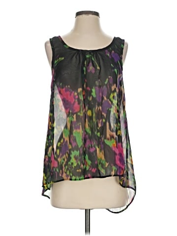 Apostrophe Tank Top (view 1)
