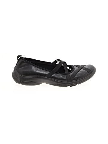 pr!vo Sneakers (view 1)