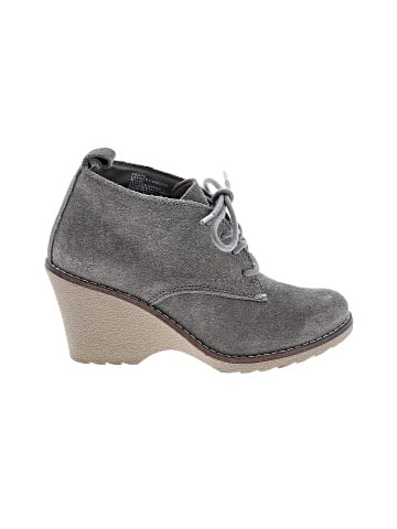 White Mountain Wedges (view 1)