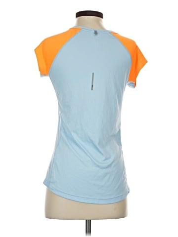 Nike Active T-Shirt (view 2)
