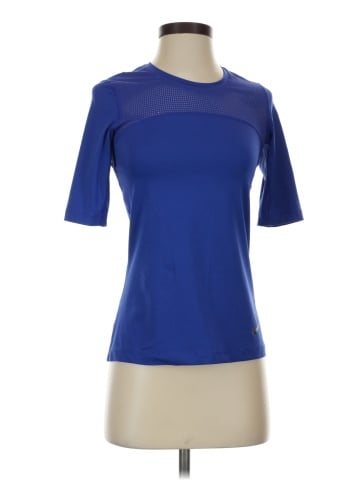 Nike Active T-Shirt (view 1)