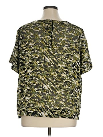 T Tahari Short Sleeve Blouse (view 2)
