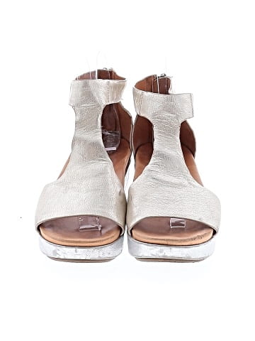 Gentle Souls Wedges (view 2)