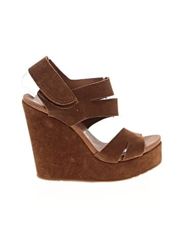 Pedro Garcia Wedges (view 1)