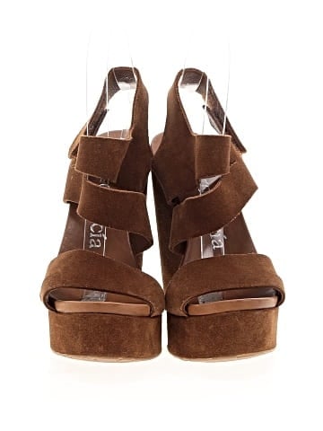 Pedro Garcia Wedges (view 2)