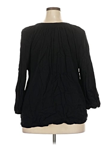 Crown & Ivy 3/4 Sleeve Blouse (view 2)