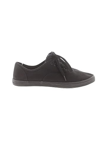 Universal Thread Sneakers (view 1)