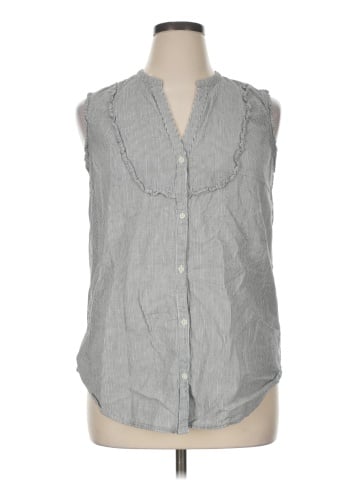 Old Navy Sleeveless Button-Down Shirt (view 1)