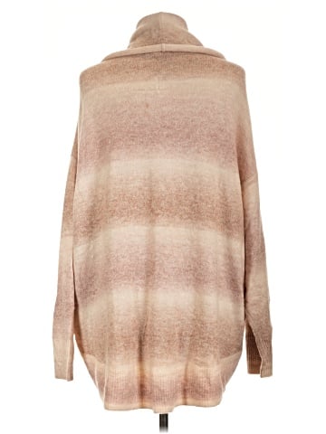 American Eagle Outfitters Pullover Sweater (view 2)