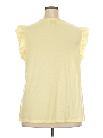 Assorted Brands Sleeveless T-Shirt (view 2)