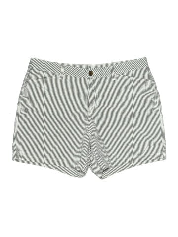 St. John's Bay Shorts (view 1)