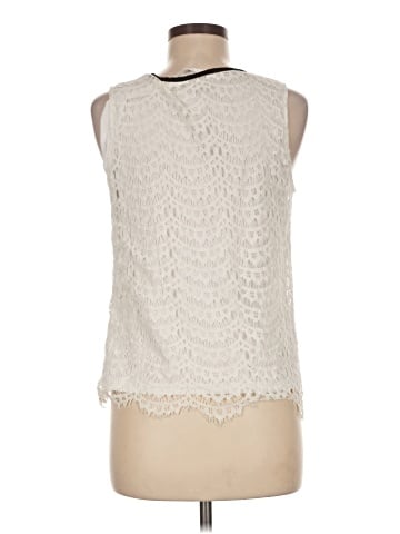 Fun2Fun Sleeveless Blouse (view 2)