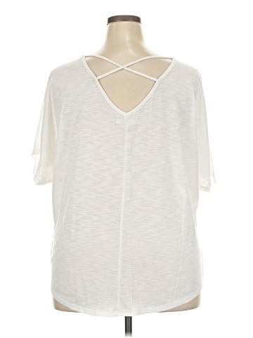 Maurices Short Sleeve Top (view 2)