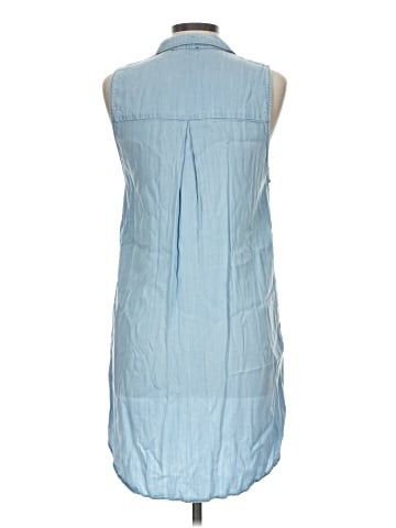 Staccato Sleeveless Button-Down Shirt (view 2)