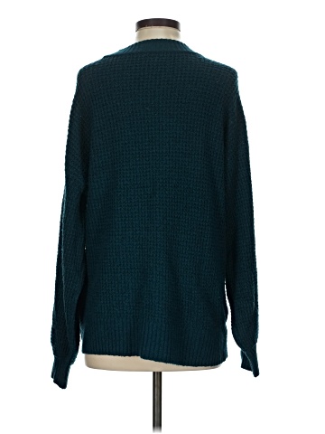American Eagle Outfitters Pullover Sweater (view 2)