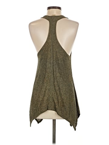 Cache Sleeveless Blouse (view 2)