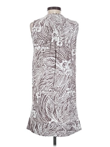 Tahari Casual Dress (view 2)