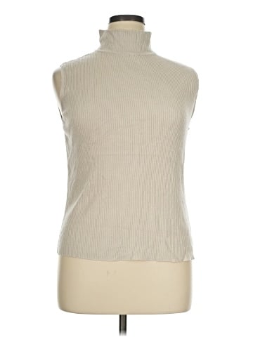 Croft & Barrow Sleeveless Top (view 1)