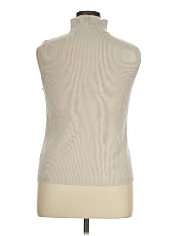 Croft & Barrow Sleeveless Top (view 2)