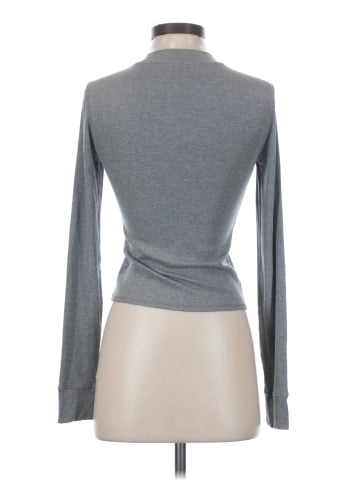 Vuori Long Sleeve Turtleneck (view 2)
