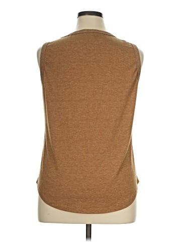 Automet Sleeveless T-Shirt (view 2)