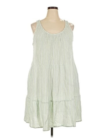 Universal Thread Casual Dress (view 1)