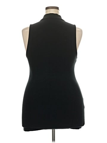 Torrid Sleeveless T-Shirt (view 2)