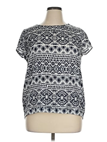 The Limited Short Sleeve Blouse (view 1)