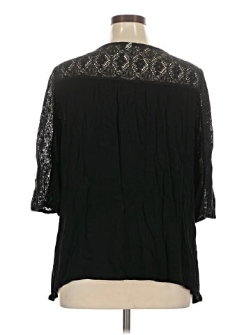 Xhilaration 3/4 Sleeve Blouse (view 2)