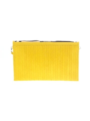 Unbranded Wristlet (view 2)