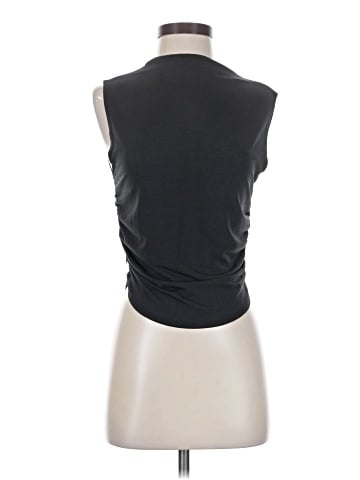 Vuori Sleeveless Top (view 1)