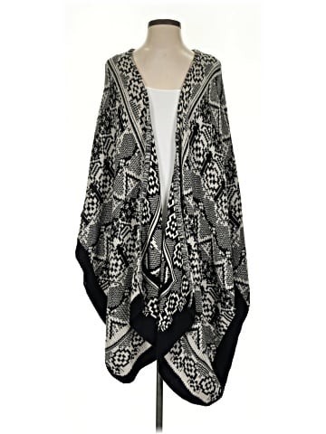 Ecote Poncho (view 1)
