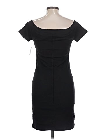 Old Navy Casual Dress (view 2)