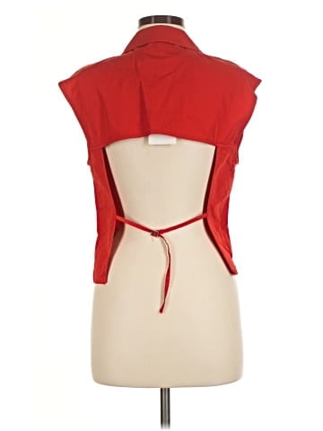 Zara Sleeveless Button-Down Shirt (view 2)