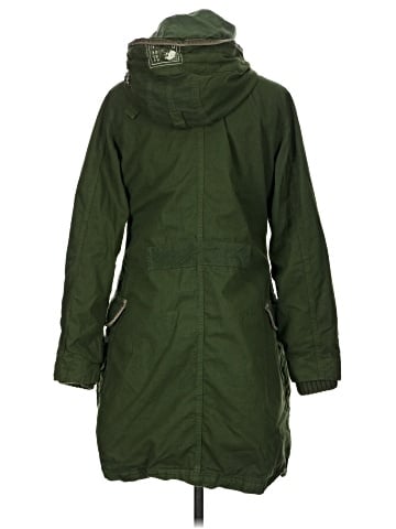 Da-Nang Raincoat (view 2)